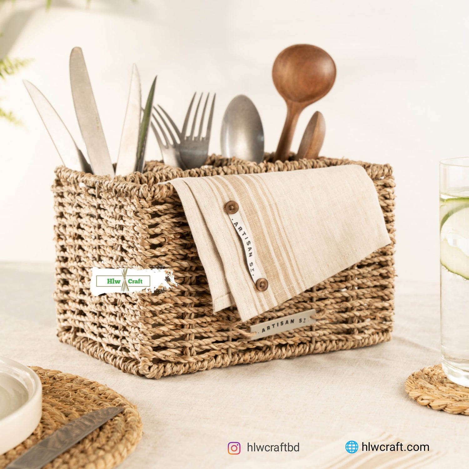 HOME & KITCHEN